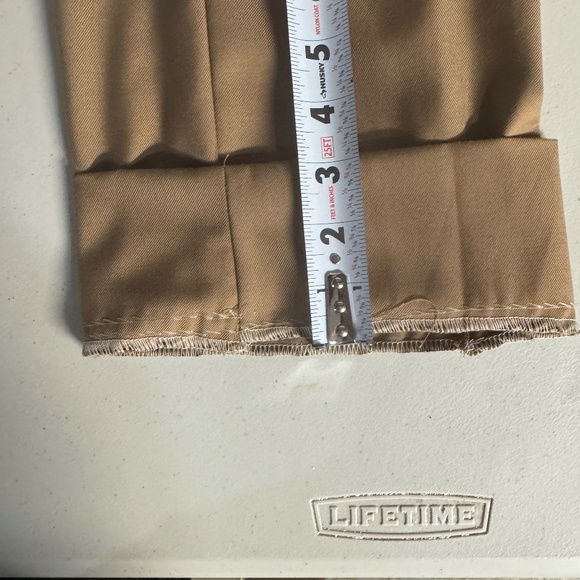 Men's 3 pc Suit - Braveman Carmel color size 40R with Green Tie- only worn once - Picture 9 of 10